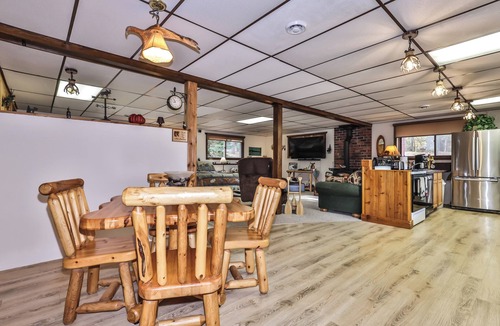 Phelps House | Stepaway Vacation Rentals- Moose Lodge