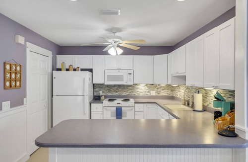 Navarre Beach House | Steps 2 Beach + Private Pool + 2 Kng Bed Soundside