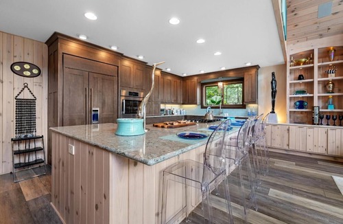 Higgins Lake House | STEPS 2 HIGGINS LAKE on LAKEFRONT PROPERTY w BEACH!