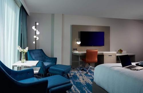 East Daytona Hotel | Steps Away from Daytona Beach! With Outdoor Pool, Pet-friendly Property