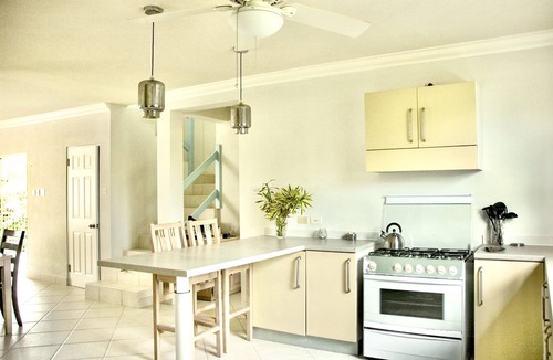 Enterprise House | Steps away from surf spot and beautiful beach!