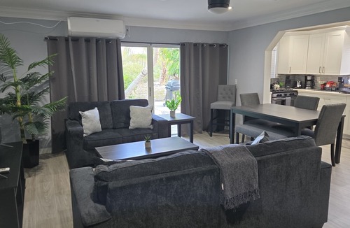 Treasure Cay House | Steps away from Treasure Cay Beach with cabana & backup power