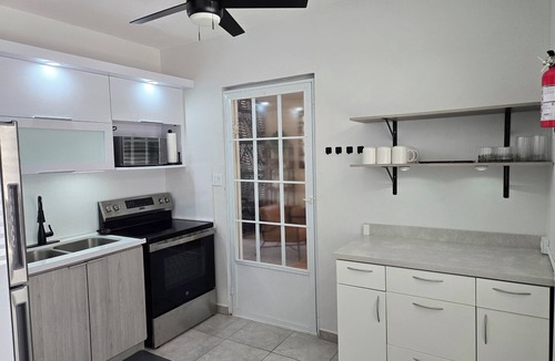 Emajagua House | Steps from Black Sand Beach 3-bedroom house in delightful Maunabo with AC, WiFi