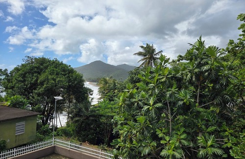 Emajagua House | Steps from Black Sand Beach 3-bedroom house in delightful Maunabo with AC, WiFi