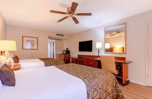 Yuma Townsite Hotel | Steps from Colorado River Parks | 3 Rooms | 2 Queen Beds