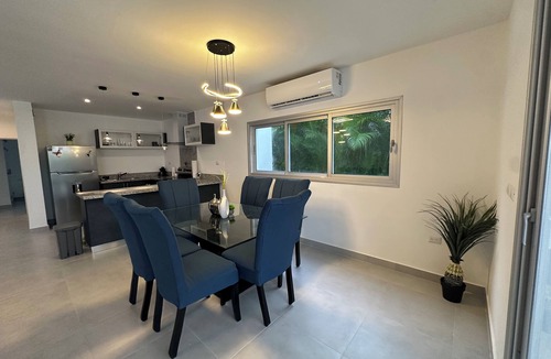 El Soco House | Steps from the Beach Private Pool,Jacuzzi & Secure