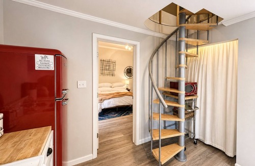 McMinnville House | Steps From Downtown 3rd Street, Private & Clean Home!