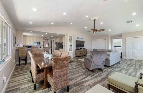 Flagler Beach Condo | Steps from Flagler Beach! 2-BR Condo, Pet-Friendly w/Balcony