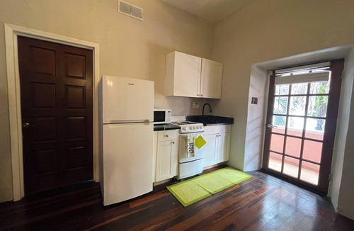 Frederiksted Southeast Apartment | Steps from Frederiksted's Best Beaches - Cozy 1-Bedroom Retreat