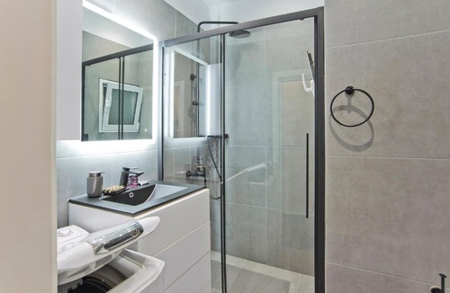 Thissio Apartment | Steps from History Thissio 2BR Spotless Apt
