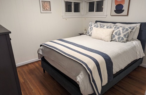 Port Colborne Cottage | Steps from Private Beach! Silver Bay Retreat next to Sherkston Shores.