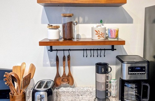 Gainesville Condo | Steps from Shands. Ready for Rotations: Mid-July and October Rotations Available