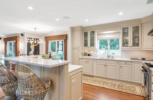 Tuckahoe House | Steps from Shinnecock Hills Golf Club, site of the 2026 US Open