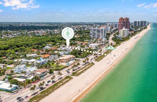 Birch Park Finger Streets House | Steps from the Beach Heated Pool Sun Key Game room RESlDENCES