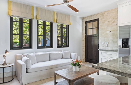Las Catalinas Apartment | Steps from the Beach with Beach Club Access - 30 Avenida La Antigua