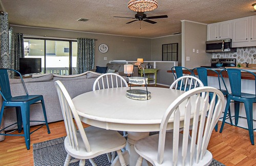 Old Town House | Steps from the beach with great deck space, sunrise/sunset views, WiFi & W/D