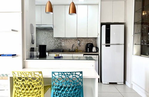 Lagoa Pequena House | Steps from the sea in Novo Campeche: high-end