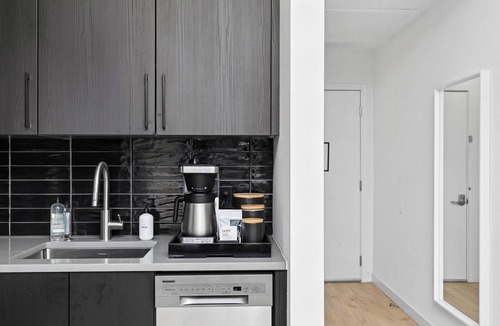 Five Points South Apartment | Steps from UAB Med, Coffee Shops, Grocery, w/Gym
