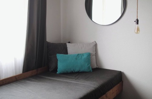 Long Beach Hotel | Steps from World Kite Museum! Two Modern Units, Swimming Pool, Free Parking!