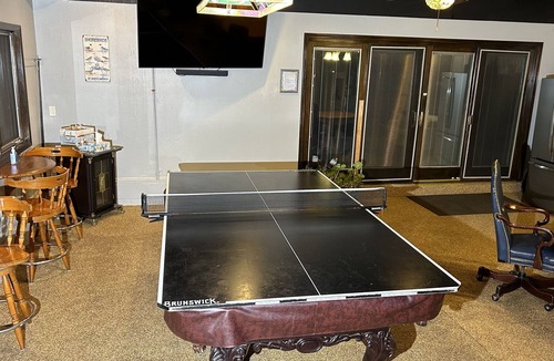 Lakeside Villa | Steps to Lake Erie near Lakeside & Port Clinton - Private Hot Tub & Recreation