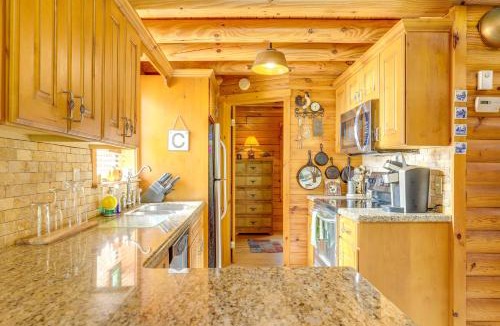 Okeechobee House | Steps to Lake Okeechobee: Cabin w/Pool Access!