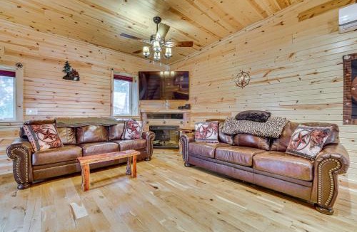 Pepin Apartment | Steps to Marina & Beach: Couple’s Cottage in Pepin