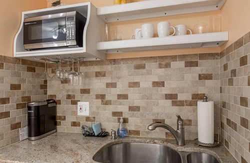 Ogunquit Apartment | Steps to Perkins Cove, Ogunquit, ME