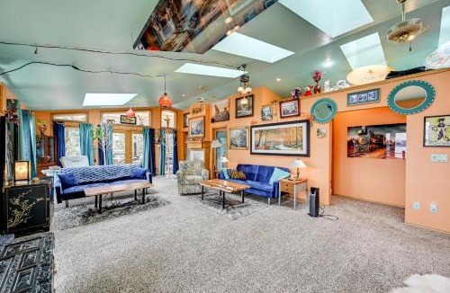 Tillicum House | Steps to Shore: Seaside Olympia Retreat w/Hot Tub