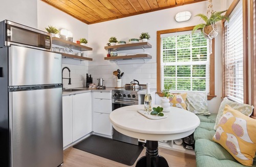 Ucluelet Apartment | Steps to Terrace Beach - Cozy Pet-Friendly Loft ⎮ Blue Heron