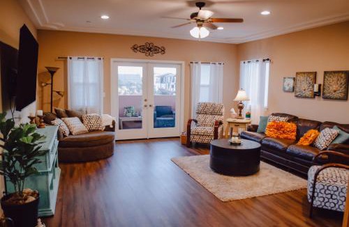 Oceano House | Steps to the Beach! Rooftop Deck! Firepit & BBQ!