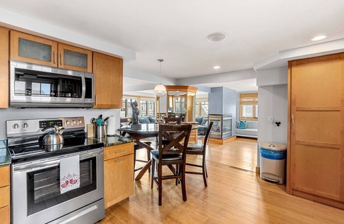 Salisbury Condo | Steps to the Sand | A/C | Yard | 1 Level Living
