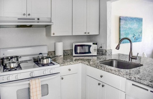 Key Biscayne Apartment | Steps to the Sand, Cozy 1 Bedroom Getaway with Pool -