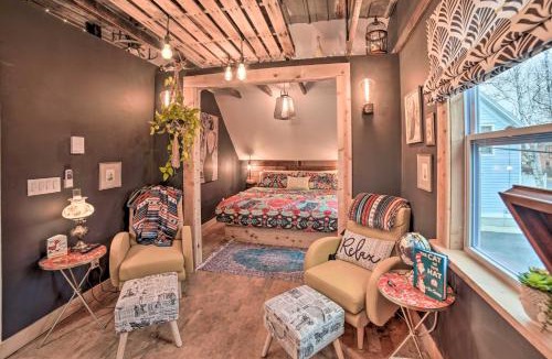 Sturgeon Bay Apartment | Steps to Waterfront & Dtwn: Sturgeon Bay Escape!
