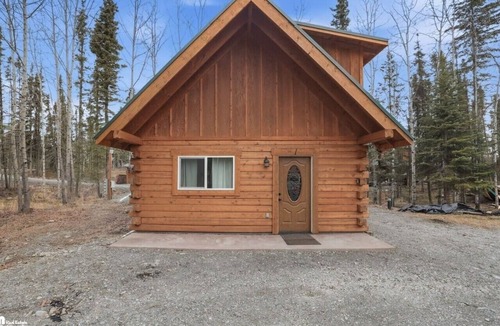 Sterling Cabin | Sterling Alaska Retreat | Nature at Your Doorstep