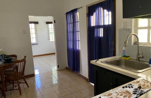 Bon Accord Village House | Still Point Guesthouse - Standard One Bedroom