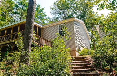 Denmark House | Still Waters on Long Pond Hiking Peaceful