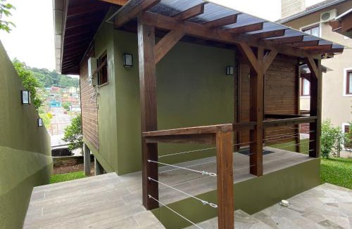 C A I C House | Stillo Gramado Dutra com café da manhã