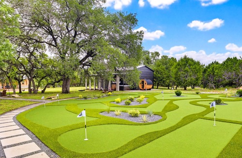 Driftwood House | Stillstone Ranch | A Wellness Retreat | Sleeps 32
