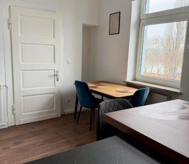 Weißenthurm Apartment | Stilvolle Wohnung mit Rheinblick