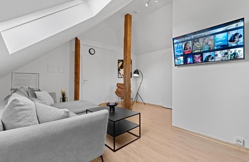 Links der Wertach-Sud Apartment | Stilvolle Wohnung: Private Dachterrasse - zentral