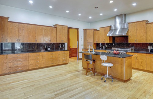Mountville House | Stocked Pond! 33-Acre LaGrange Estate w/2 Units