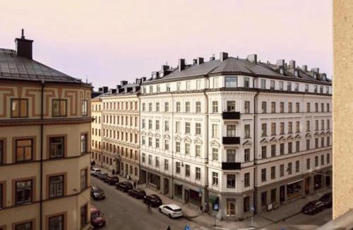 Norrmalm Apartment | Stockholm Central- Near Drottninggatan & Shops!