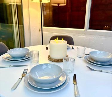 Offerton House | Stockport Stays