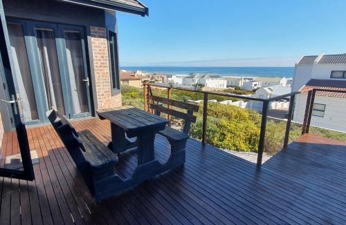 Yzerfontein House | Stoepsit