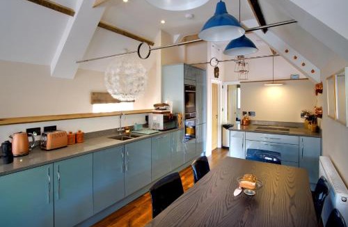 Minehead House | Stone Barn