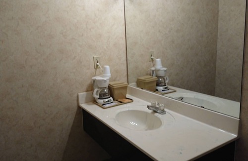 Counce Hotel | Stone Brook Inn