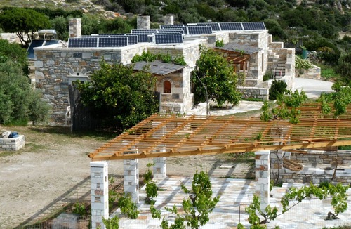 Naxos House | Stone-built houses Azalas, very quiet, directly by the beach, with fireplace