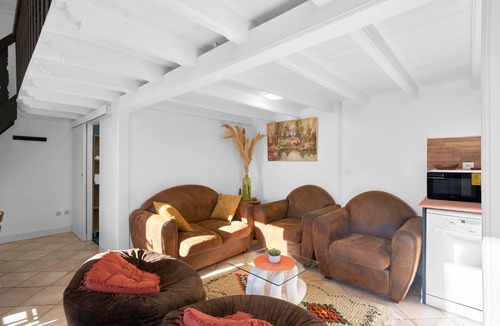 Saint-Capraise-de-Lalinde House | Stone House by the Canal in Saint-Capraise-de-Lalinde, Dordogne