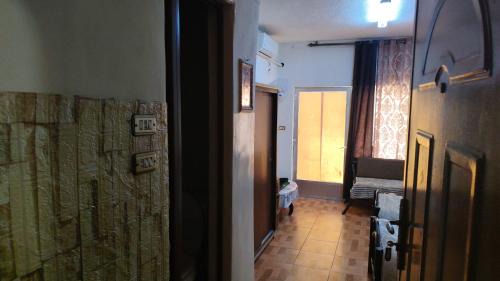 Jabal Al-Hussein Apartment | stone house 1