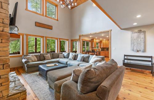 Vilas House | Stone Mountain Lodge